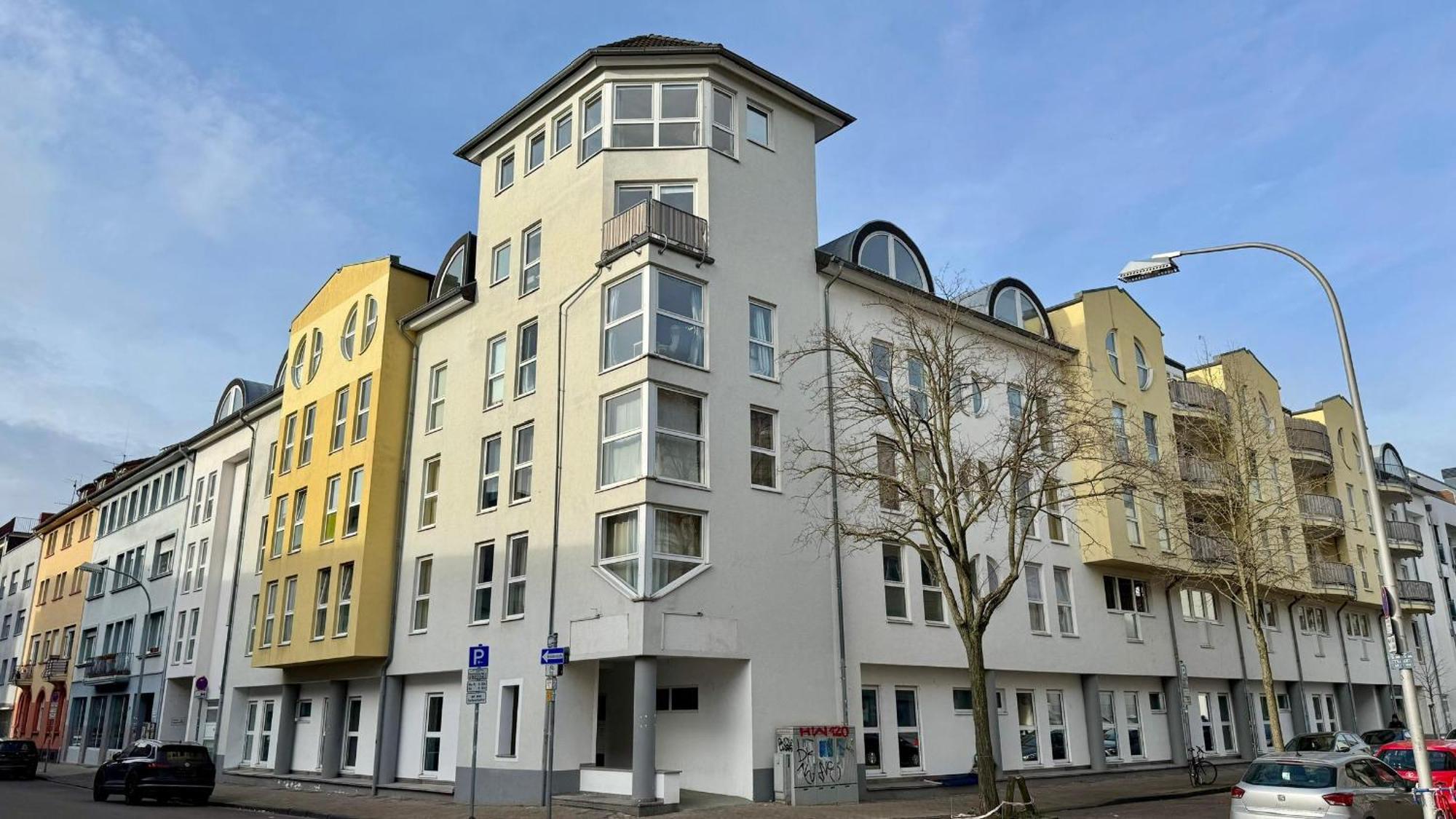 Zentrumnah Inklusive Parkplatz Jungle-Suite By Rentigo - Ruheoase Im Herzen Von Saarbruecken! Zewnętrze zdjęcie