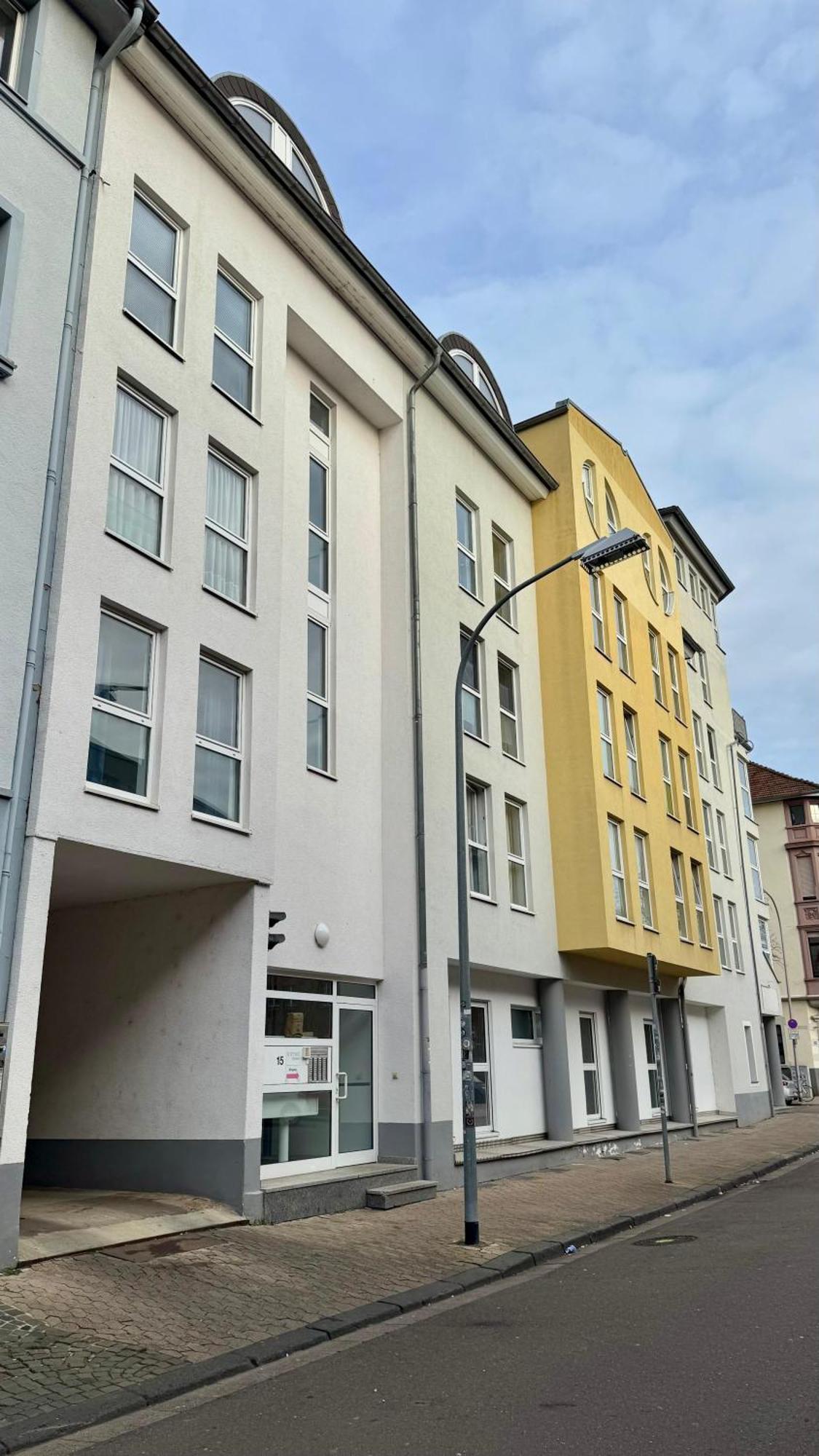 Zentrumnah Inklusive Parkplatz Jungle-Suite By Rentigo - Ruheoase Im Herzen Von Saarbruecken! Zewnętrze zdjęcie